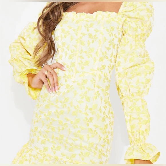 NWT Pretty Little Thing Jacquard Corset Detail Puff Sleeve Bodycon Dress Size 6 - Picture 4 of 14